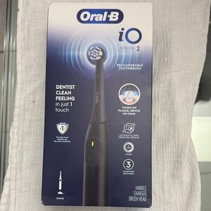 Oral-B iO Series 2 Black Electric Toothbrush